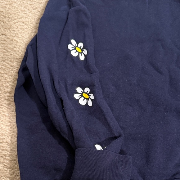 MAD Engine Navy Hoodie with Lisa Simpson and Daisies - Picture 4 of 4